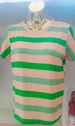 T-Shirts com listras